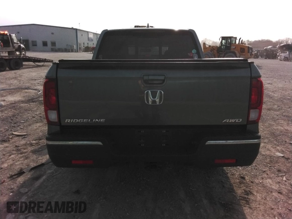 2019 Honda Ridgeline RTL-T with VIN 5FPYK3F64KB013498, listed as a Copart auction lot 44334195 with 104,197 mi miles and Salvage title. Bid and sale history available at DreamBid. Image 6.