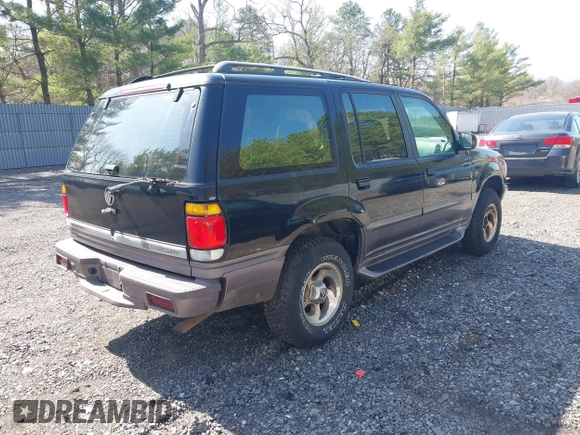 1997 Mercury Mountaineer z VIN 4M2DU55P8VUJ17747, wystawiony jako IAAI lot #41951530 z przebiegiem 79 377 mil mil oraz . Historia ofert i sprzedaży dostępna na DreamBid. Obrazek 4.