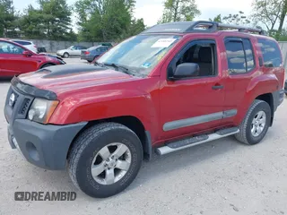 2012 Nissan Xterra S z VIN 5N1AN0NW9CN800611, wystawiony jako IAAI lot #42188540 z przebiegiem 152 289 mil mil oraz . Historia ofert i sprzedaży dostępna na DreamBid. Obrazek 2.