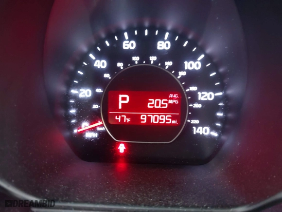 2015 Kia Soul with VIN KNDJN2A20F7810164, listed as a IAAI auction lot 41972815 with 97,095 mi miles. Bid and sale history available at carsss.com. Image 16.