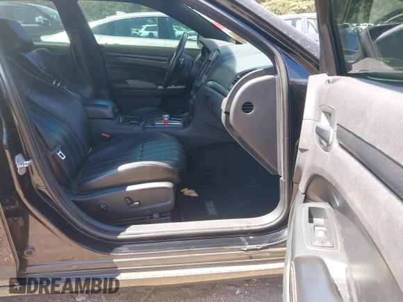 2015 Chrysler 300 with VIN 2C3CCABG1FH807740, listed as a IAAI auction lot 40246268 with 174,037 mi miles. Bid and sale history available at carsss.com. Image 5.