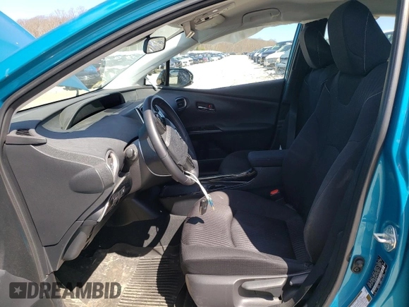 2020 Toyota Prius LE with VIN JTDKARFP9L3146348, listed as a Copart auction lot 52568685 with 41,105 mi miles and Salvage Title. Bid and sale history available at DreamBid. Image 7.