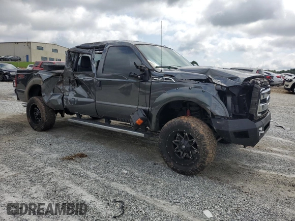 2016 Ford F-250 Lariat with VIN 1FT7W2B68GEC48911, listed as a Copart auction lot 61528395 with 189,294 mi miles and Salvage title. Bid and sale history available at DreamBid. Image 4.