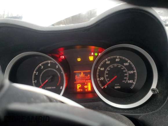 2014 Mitsubishi Lancer SE z VIN JA32V2FW8EU020237, wystawiony jako Copart lot #50333595 z przebiegiem 128 289 mil mil oraz Szkoda całkowita • Salvage title. Historia ofert i sprzedaży dostępna na DreamBid. Obrazek 9.
