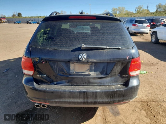 2014 Volkswagen Jetta TDI w/Sunroof & Nav with VIN 3VWPL7AJ9EM609790, listed as a Copart auction lot 55162125 with 116,870 mi miles and Salvage title. Bid and sale history available at DreamBid. Image 6.