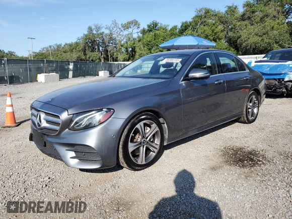 2018 Mercedes-Benz E 300 z VIN WDDZF4KB2JA340263, wystawiony jako Copart lot #58366155 z przebiegiem 91 480 mil mil oraz Czysty tytuł • Clean title. Historia ofert i sprzedaży dostępna na DreamBid. Obrazek 1.