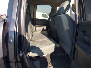 2014 Ram 1500 Express z VIN 1C6RR7FT5ES418905, wystawiony jako IAAI lot #41758174 z przebiegiem 92 443 mil mil oraz . Historia ofert i sprzedaży dostępna na DreamBid. Obrazek 8.