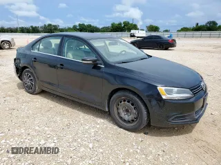 2013 Volkswagen Jetta SE with VIN 3VWDX7AJ3DM434233, listed as a Copart auction lot 60697485 with 74,333 mi miles and Salvage title. Bid and sale history available at DreamBid. Image 4.