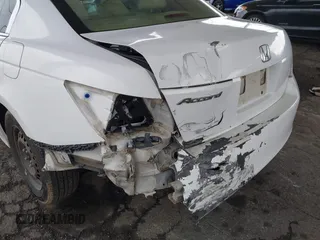 2008 Honda Accord LX z VIN 1HGCP26318A106812, wystawiony jako IAAI lot #41741788 z przebiegiem 117 140 mil mil oraz . Historia ofert i sprzedaży dostępna na DreamBid. Obrazek 6.