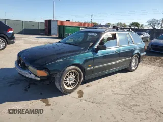 1999 BMW 5 Series 528iAt with VIN WBADP6345XBV62020, listed as a Copart auction lot 46804705 with 221,575 mi miles and Salvage Title. Bid and sale history available at carsss.com. Image 1.