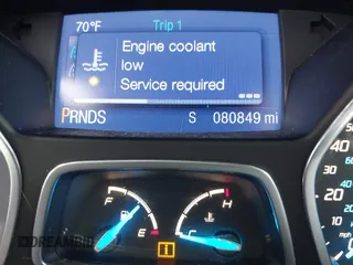 2013 Ford Escape SE с VIN 1FMCU9GX3DUB71893, выставлен на аукционе IAAI как лот 42612767 с пробегом 80 849 миль миль и . История ставок и продаж доступна на DreamBid. Изображение 7.