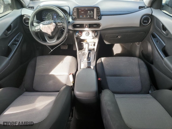 2020 Hyundai Kona SE with VIN KM8K12AA6LU449037, listed as a Copart auction lot 85497154 with 62,543 mi miles and Salvage Title. Bid and sale history available at carsss.com. Image 8.