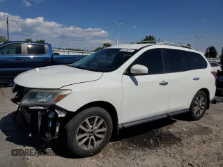 2015 Nissan Pathfinder Platinum with VIN 5N1AR2MM0FC674638, listed as a Copart auction lot 64074615 with 96,862 mi miles and Salvage title. Bid and sale history available at DreamBid. Image 1.