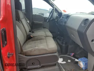 2006 Ford F-150 XL with VIN 1FTRF14W86KB75426, listed as a Copart auction lot 60689194 with 190,643 mi miles and Salvage Title. Bid and sale history available at carsss.com. Image 10.