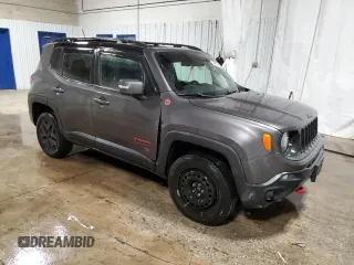 2018 Jeep Renegade Trailhawk with VIN ZACCJBCB4JPG97123, listed as a Copart auction lot 44909615 with 98,177 mi miles and Salvage Title. Bid and sale history available at carsss.com. Image 4.