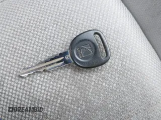 2009 Saturn VUE XE z VIN 3GSCL33PX9S540190, wystawiony jako IAAI lot #42086666 z przebiegiem 171 519 mil mil oraz . Historia ofert i sprzedaży dostępna na DreamBid. Obrazek 11.