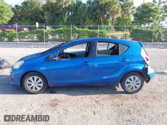 2012 Toyota Prius c One with VIN JTDKDTB34C1026833, listed as a IAAI auction lot 42001552 with 224,426 mi miles. Bid and sale history available at carsss.com. Image 14.