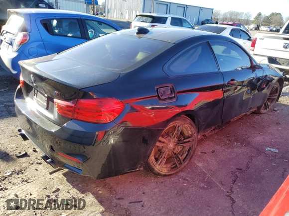 2015 BMW M4 with VIN WBS3R9C54FK334438, listed as a Copart auction lot 40663324 with 0 mi miles. Bid and sale history available at carsss.com. Image 3.