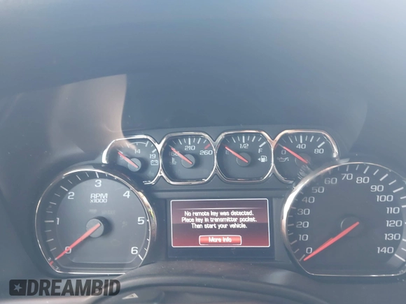2015 GMC Yukon SLT with VIN 1GKS1BKC3FR102961, listed as a IAAI auction lot 41872717 with 1 mi miles. Bid and sale history available at carsss.com. Image 7.