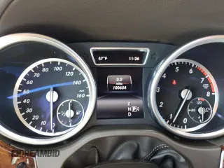 2014 Mercedes-Benz M 550 with VIN 4JGDA7DB3EA303533, listed as a Copart auction lot 89185595 with Not Provided miles and Salvage Title. Bid and sale history available at carsss.com. Image 9.