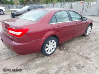 2007 Lincoln MKZ with VIN 3LNHM26TX7R625371, listed as a IAAI auction lot 42051234 with 152,777 mi miles. Bid and sale history available at carsss.com. Image 4.