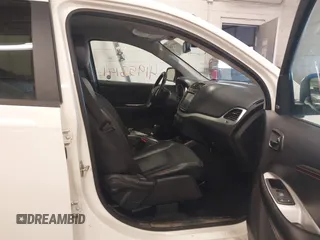 2019 Dodge Journey GT with VIN 3C4PDDEG8KT701827, listed as a IAAI auction lot 41953141 with 156,000 mi miles and . Bid and sale history available at carsss.com. Image 5.