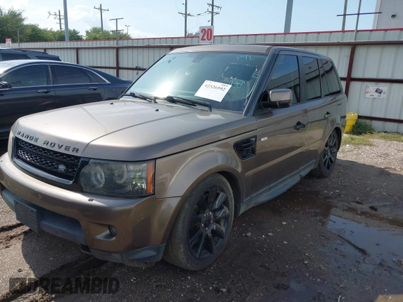 2013 Land Rover Range Rover Sport HSE Lux with VIN SALSK2D42DA788963, listed as a IAAI auction lot 42526592 with 150,522 mi miles and . Bid and sale history available at DreamBid. Image 17.
