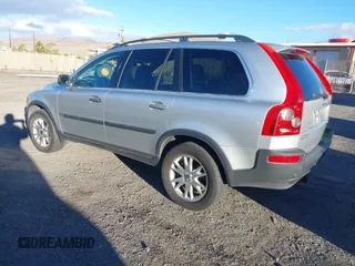 2005 Volvo XC90 with VIN YV1CZ911351152624, listed as a IAAI auction lot 41531835 with 231,936 mi miles and . Bid and sale history available at DreamBid. Image 3.