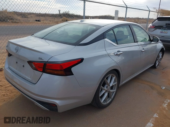 2023 Nissan Altima SL with VIN 1N4BL4EV2PN345867, listed as a IAAI auction lot 41434744 with 39,671 mi miles and . Bid and sale history available at DreamBid. Image 4.