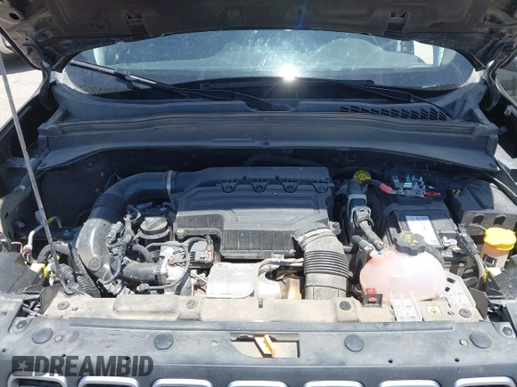 2023 Jeep Renegade Latitude with VIN ZACNJDB17PPP70052, listed as a IAAI auction lot 42223663 with 27,606 mi miles and . Bid and sale history available at DreamBid. Image 10.