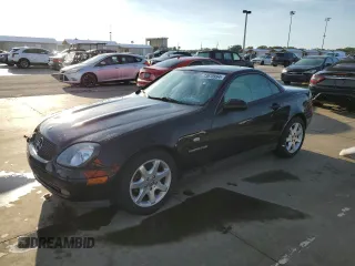 1999 Mercedes-Benz SLK-Class with VIN WDBKK47F6XF107547, listed as a Copart auction lot 73870994 with 0 mi miles and Non Repairable. Bid and sale history available at carsss.com. Image 1.