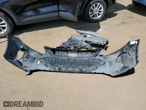 2021 Ford Escape SE with VIN 1FMCU9G66MUA94797, listed as a Copart auction lot 60864235 with 64,712 mi miles and Salvage title. Bid and sale history available at DreamBid. Image 13.
