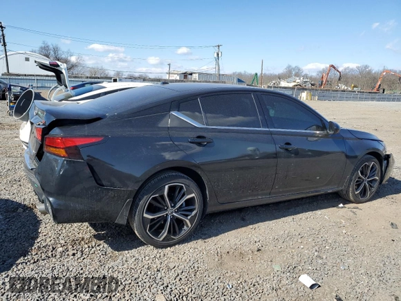 2023 Nissan Altima 2.5 SR with VIN 1N4BL4CW1PN373090, listed as a Copart auction lot 46724545 with 25,438 mi miles and Salvage Title. Bid and sale history available at carsss.com. Image 3.