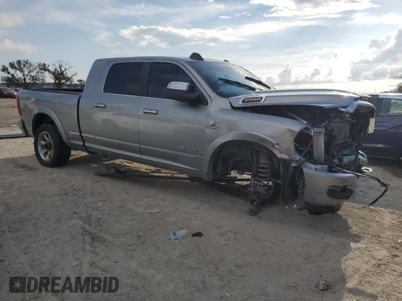 2022 Ram 2500 Limited z VIN 3C6UR5TL7NG105297, wystawiony jako Copart lot #66667114 z przebiegiem 69 428 mil mil oraz Szkoda całkowita • Salvage title. Historia ofert i sprzedaży dostępna na DreamBid. Obrazek 4.