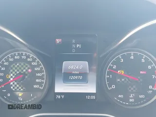 2016 Mercedes-Benz C 450 AMG z VIN 55SWF6EB2GU130541, wystawiony jako IAAI lot #42228358 z przebiegiem 120 970 mil mil oraz . Historia ofert i sprzedaży dostępna na DreamBid. Obrazek 7.