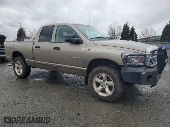 2006 Dodge 1500 SLT z VIN 1D7HU18N06S679929, wystawiony jako Copart lot #49530535 z przebiegiem 179 744 mil mil oraz Szkoda całkowita • Salvage title. Historia ofert i sprzedaży dostępna na DreamBid. Obrazek 4.