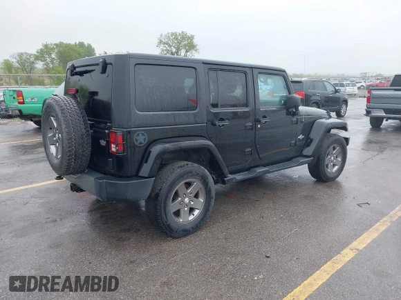 2013 Jeep Wrangler Unlimited Sport z VIN 1C4BJWDGXDL596450, wystawiony jako IAAI lot #42323862 z przebiegiem 114 105 mil mil oraz . Historia ofert i sprzedaży dostępna na DreamBid. Obrazek 4.