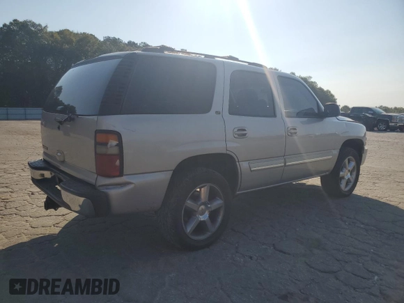 2006 Chevrolet Tahoe LT with VIN 1GNEC13T46R112840, listed as a Copart auction lot 75324954 with 266,703 mi miles and Salvage Title. Bid and sale history available at carsss.com. Image 3.