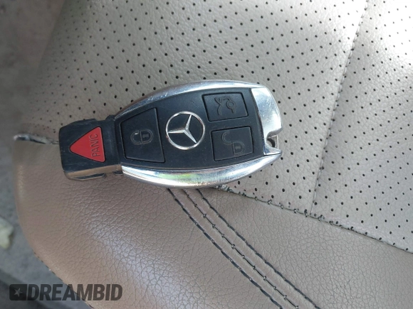2012 Mercedes-Benz C 250 with VIN WDDGJ4HB8CF808287, listed as a IAAI auction lot 42036306 with 171,241 mi miles and . Bid and sale history available at DreamBid. Image 11.