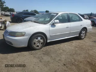 2002 Honda Accord EX with VIN 1HGCG16582A021307, listed as a Copart auction lot 62379085 with 217,018 mi miles and Clean title. Bid and sale history available at DreamBid. Image 1.