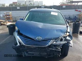 2017 Toyota Sienna LE Auto Access Seat with VIN 5TDKZ3DC7HS875279, listed as a IAAI auction lot 41147375 with 59,837 mi miles and . Bid and sale history available at DreamBid. Image 13.