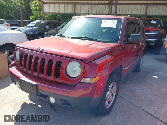 2014 Jeep Patriot Altitude z VIN 1C4NJPBA1ED550051, wystawiony jako IAAI lot #42384798 z przebiegiem 126 751 mil mil oraz . Historia ofert i sprzedaży dostępna na DreamBid. Obrazek 2.