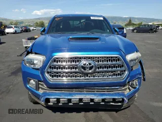 2017 Toyota Tacoma SR5 with VIN 5TFCZ5AN3HX108853, listed as a Copart auction lot 55044885 with 107,801 mi miles and Salvage Title. Bid and sale history available at DreamBid. Image 5.