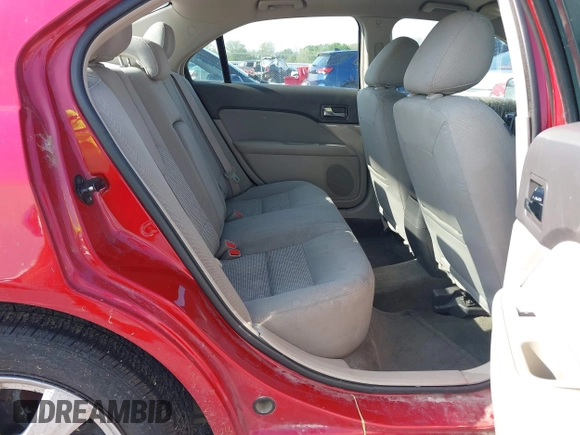 2011 Ford Fusion SE with VIN 3FAHP0HA9BR113305, listed as a IAAI auction lot 42112161 with 217,618 mi miles. Bid and sale history available at carsss.com. Image 8.