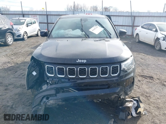 2024 Jeep Compass Sport с VIN 3C4NJDAN5RT143675, выставлен на аукционе IAAI как лот 41642160 с пробегом 5 663 миль миль и . История ставок и продаж доступна на DreamBid. Изображение 11.