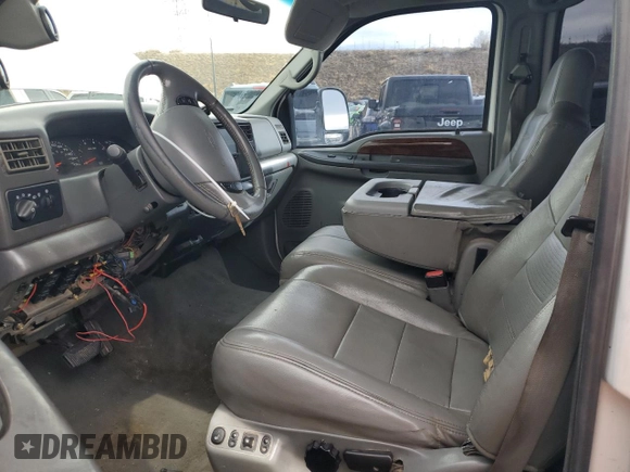 2002 Ford F-350 XL z VIN 1FTWW33F92EB86007, wystawiony jako Copart lot #78809064 z przebiegiem Nie podano mil oraz Szkoda całkowita • Salvage title. Historia ofert i sprzedaży dostępna na DreamBid. Obrazek 7.