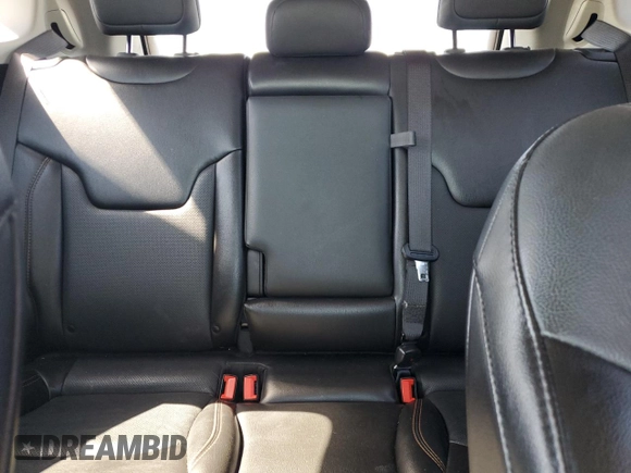 2020 Jeep Compass Limited z VIN 3C4NJDCB8LT164658, wystawiony jako Copart lot #61172915 z przebiegiem 36 620 mil mil oraz Szkoda całkowita • Salvage title. Historia ofert i sprzedaży dostępna na DreamBid. Obrazek 10.