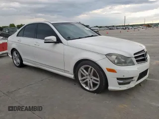 2014 Mercedes-Benz C 250 Sport with VIN WDDGF4HB4ER305780, listed as a Copart auction lot 55568075 with 138,153 mi miles and Clean Title. Bid and sale history available at DreamBid. Image 4.