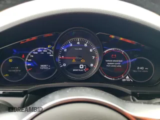 2020 Porsche Cayenne S z VIN WP1BB2AY2LDA57301, wystawiony jako Copart lot #61844863 z przebiegiem 38 367 mil mil oraz . Historia ofert i sprzedaży dostępna na DreamBid. Obrazek 9.