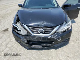 2017 Nissan Altima SV with VIN 1N4AL3APXHC206810, listed as a Copart auction lot 59821835 with 87,577 mi miles and Salvage title. Bid and sale history available at DreamBid. Image 11.